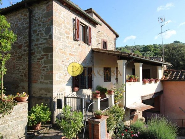 casa indipendente a Figline e Incisa Valdarno in zona Ponte agli Stolli