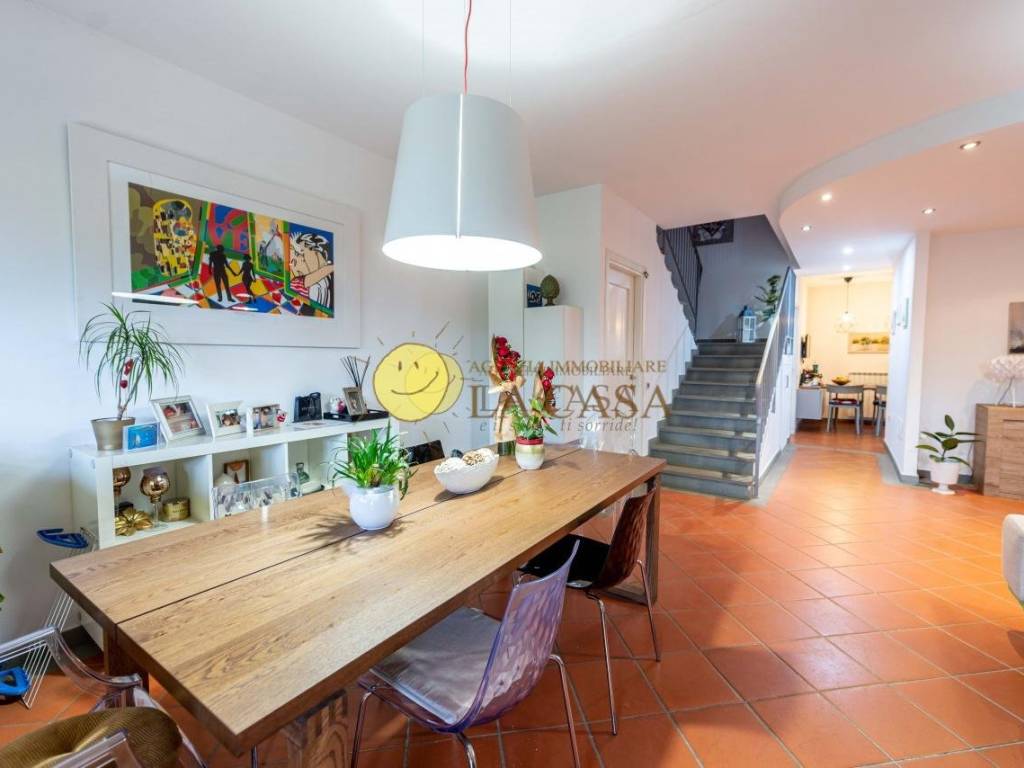 casa indipendente a Figline e Incisa Valdarno in zona Incisa in Val d'Arno