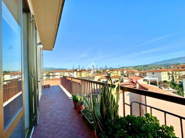 appartamento in vendita a Figline e Incisa Valdarno in zona Figline Valdarno
