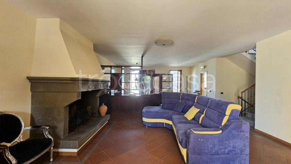 casa indipendente in vendita a Figline e Incisa Valdarno