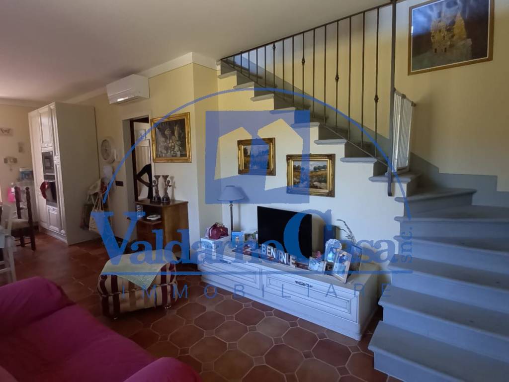 casa indipendente a Figline e Incisa Valdarno in zona Figline Valdarno