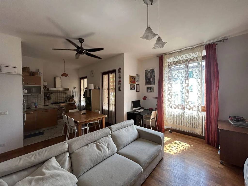 appartamento in vendita a Figline e Incisa Valdarno