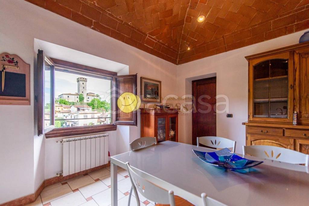 appartamento in vendita a Figline e Incisa Valdarno in zona Incisa in Val d'Arno