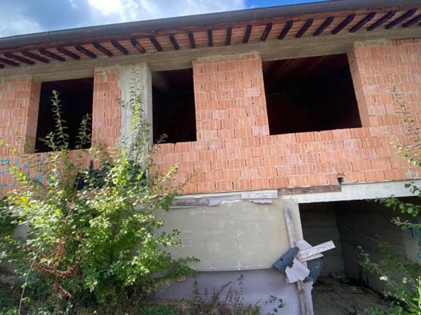 casa indipendente in vendita a Figline e Incisa Valdarno