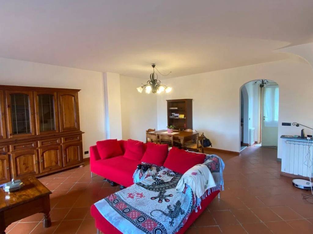 casa indipendente in vendita a Figline e Incisa Valdarno