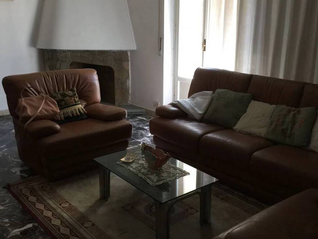appartamento in vendita a Figline e Incisa Valdarno in zona Figline Valdarno