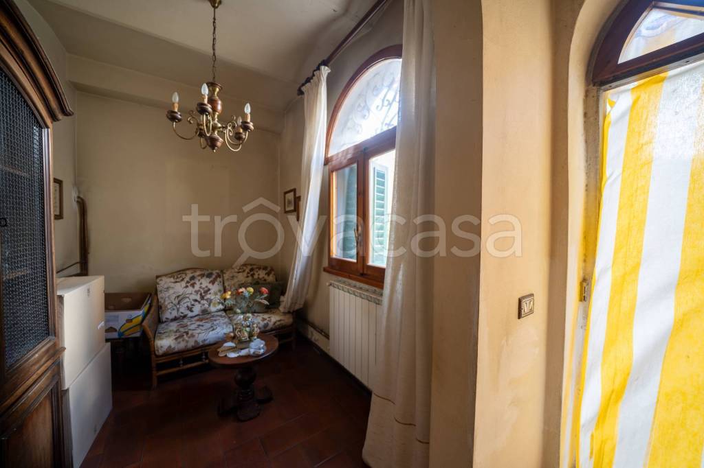 casa indipendente in vendita a Figline e Incisa Valdarno in zona Palazzolo