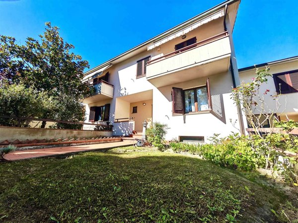 casa indipendente a Figline e Incisa Valdarno in zona Figline Valdarno