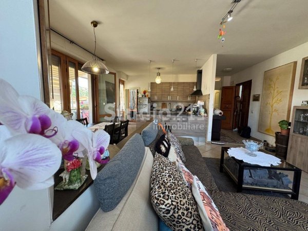 appartamento in vendita a Figline e Incisa Valdarno