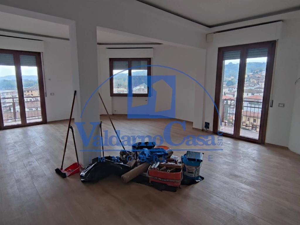 appartamento in vendita a Figline e Incisa Valdarno in zona Incisa in Val d'Arno