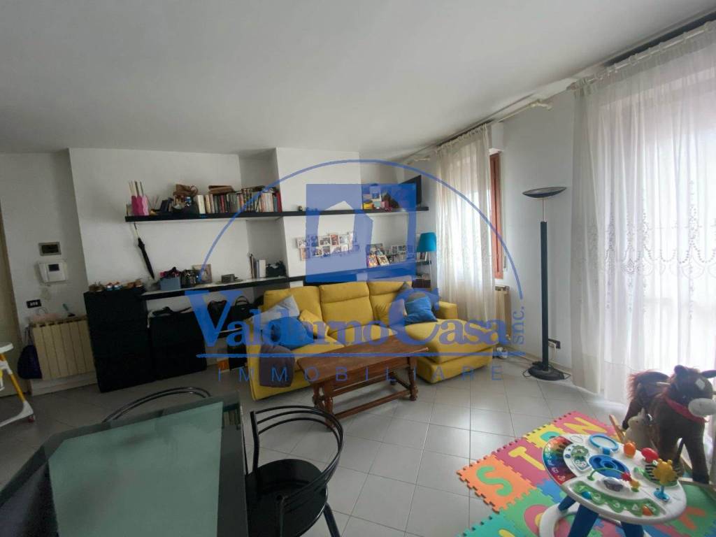 appartamento in vendita a Figline e Incisa Valdarno in zona Figline Valdarno