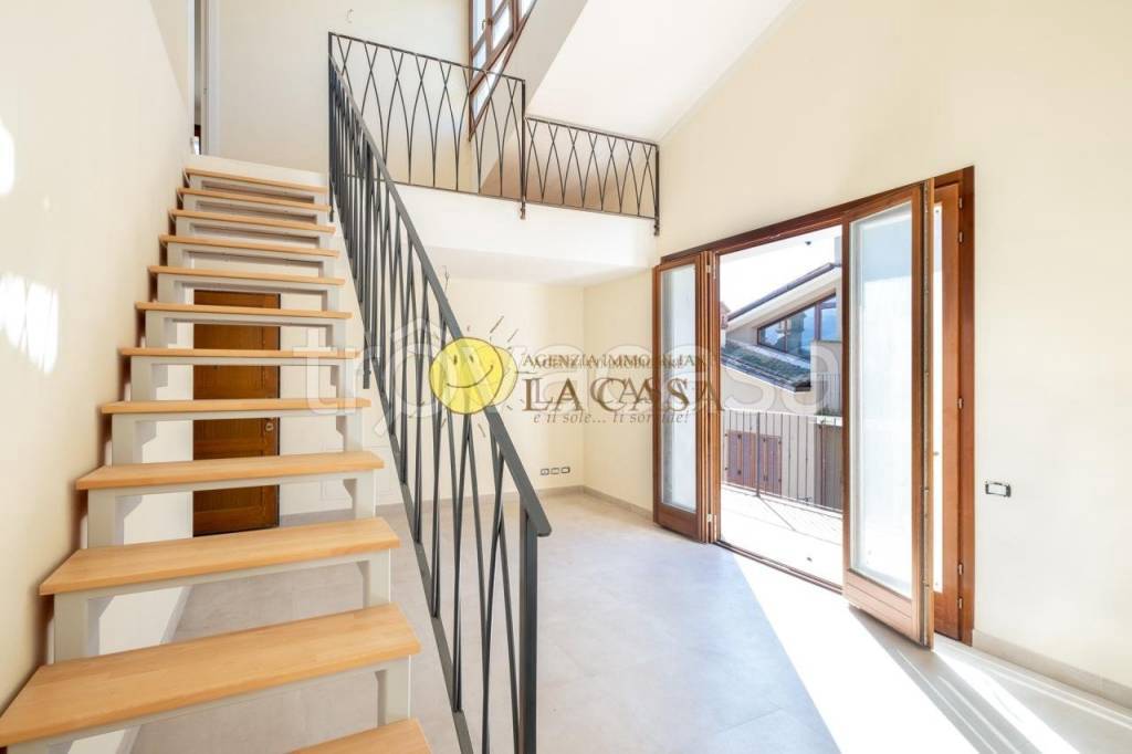 appartamento in vendita a Figline e Incisa Valdarno in zona Incisa in Val d'Arno