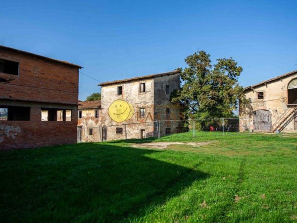 casa indipendente a Figline e Incisa Valdarno in zona Figline Valdarno