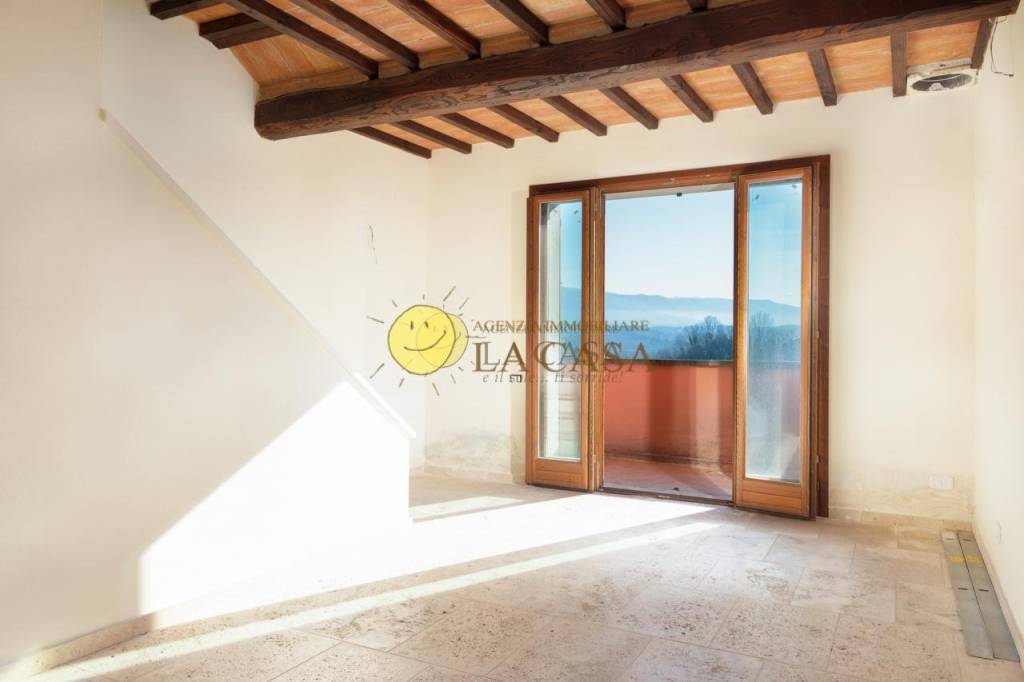 casa indipendente a Figline e Incisa Valdarno in zona Incisa in Val d'Arno