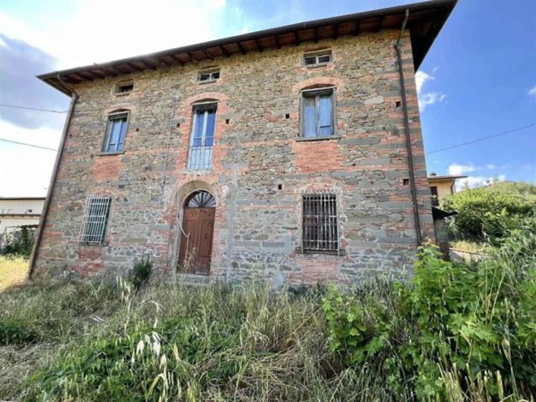 casa semindipendente in vendita a Figline e Incisa Valdarno in zona Gaville