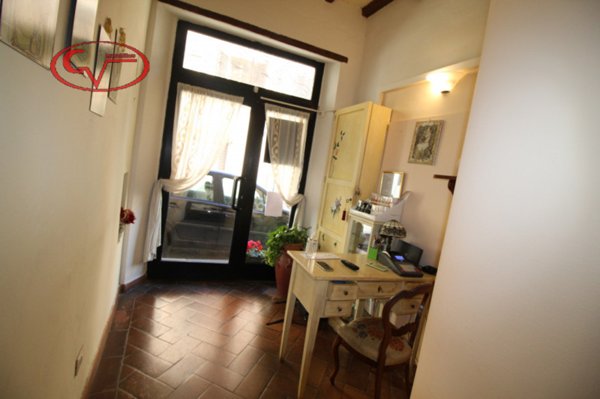 negozio in vendita a Figline e Incisa Valdarno in zona Figline Valdarno