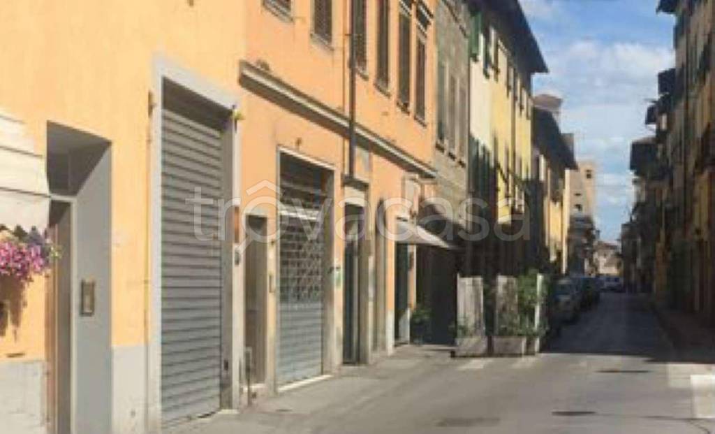 negozio in vendita a Figline e Incisa Valdarno in zona Figline Valdarno