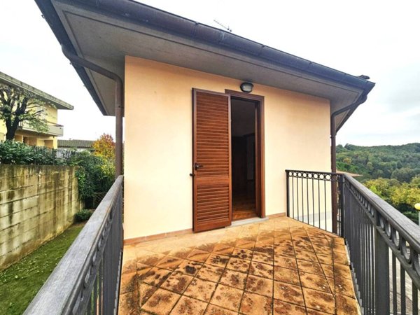 casa indipendente in vendita a Figline e Incisa Valdarno