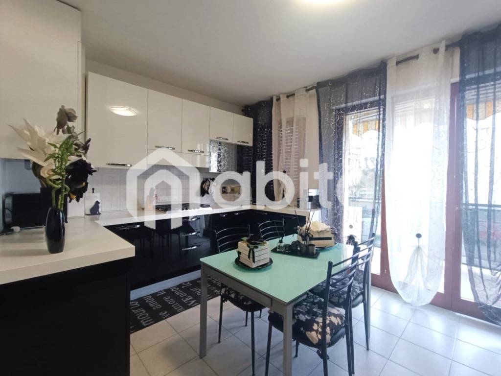 appartamento in vendita a Figline e Incisa Valdarno in zona Figline Valdarno