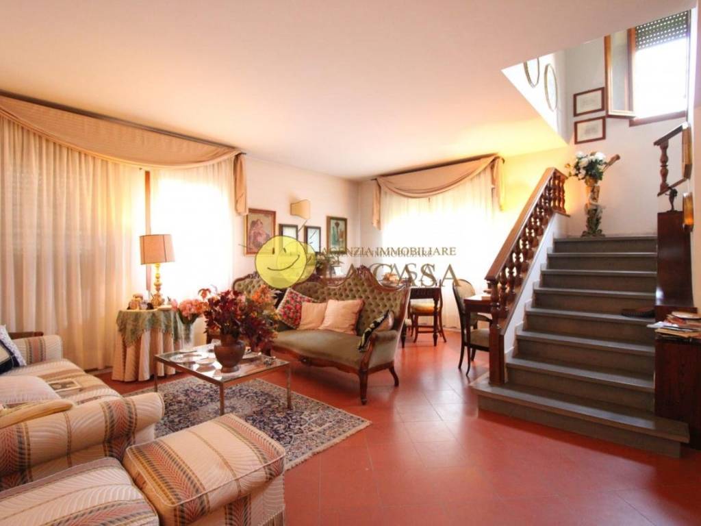 casa indipendente a Figline e Incisa Valdarno in zona Figline Valdarno