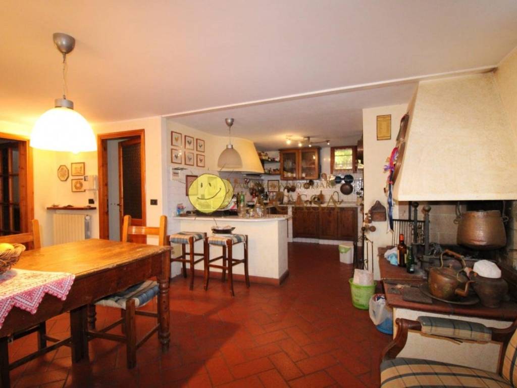 casa indipendente a Figline e Incisa Valdarno in zona Figline Valdarno