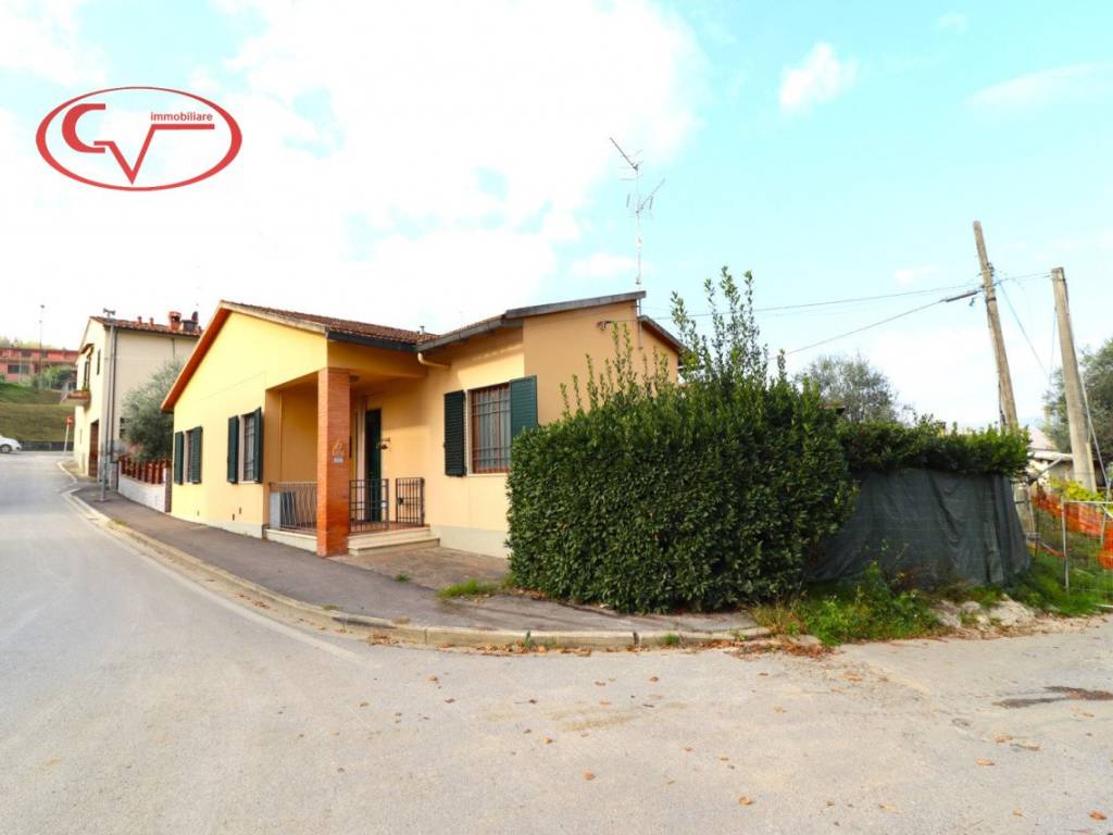 casa indipendente in vendita a Figline e Incisa Valdarno in zona Palazzolo