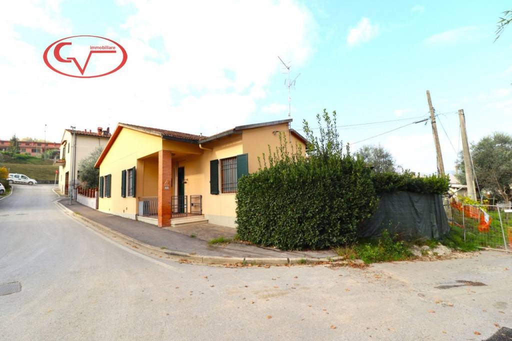 casa indipendente in vendita a Figline e Incisa Valdarno in zona Palazzolo