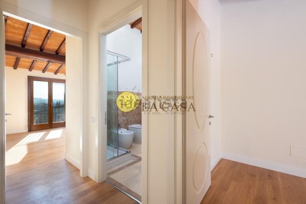 casa indipendente in vendita a Figline e Incisa Valdarno