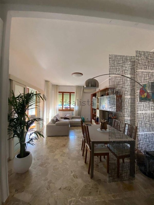 appartamento in vendita a Figline e Incisa Valdarno in zona Figline Valdarno