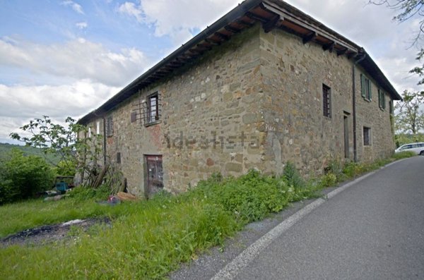 quadrivano in vendita a Figline e Incisa Valdarno in zona Figline Valdarno