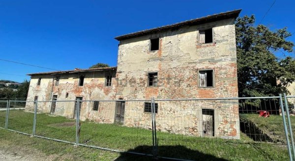 casale in vendita a Figline e Incisa Valdarno in zona Figline Valdarno