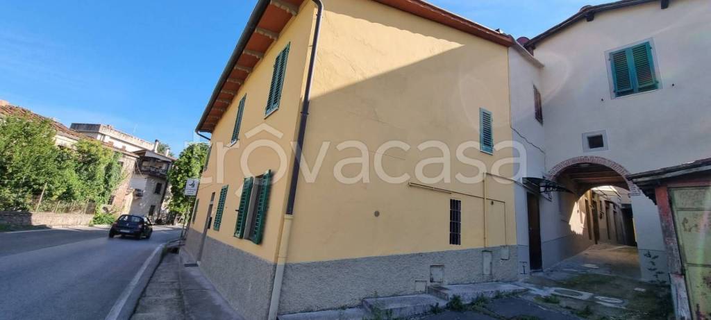 casa indipendente in vendita a Figline e Incisa Valdarno in zona Porcellino