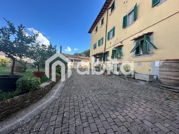 appartamento in vendita a Figline e Incisa Valdarno