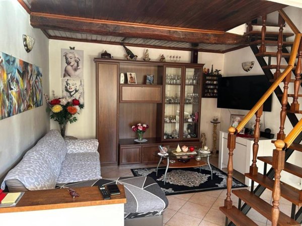 appartamento in vendita a Figline e Incisa Valdarno in zona Figline Valdarno