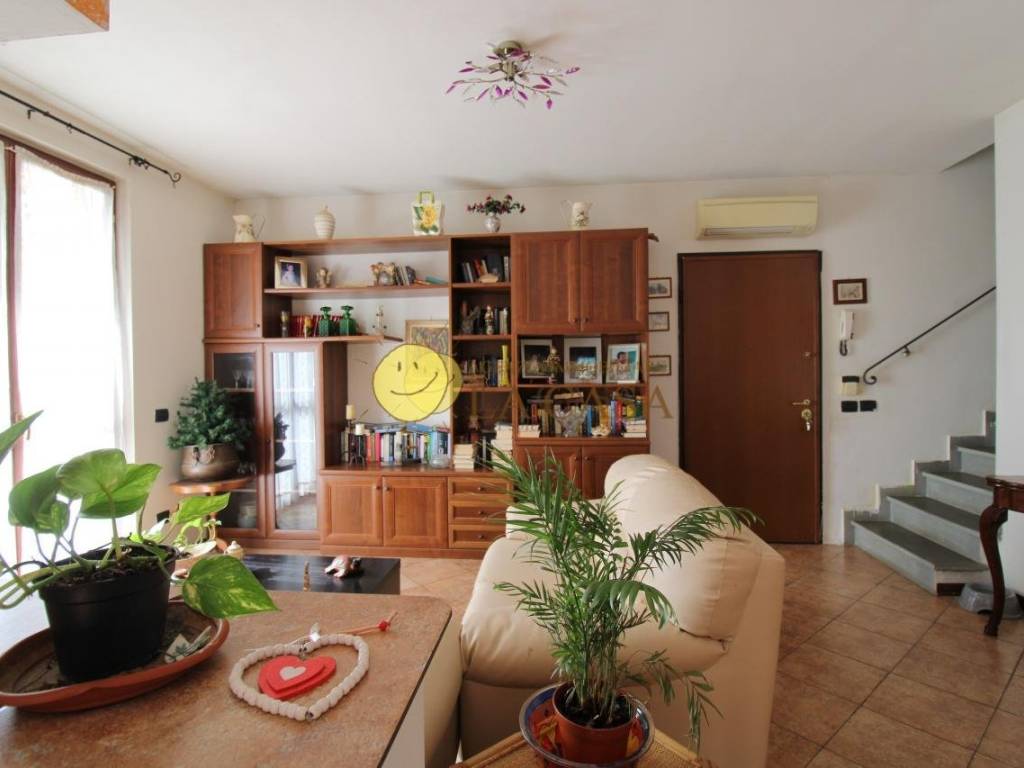 casa indipendente a Figline e Incisa Valdarno in zona Incisa in Val d'Arno