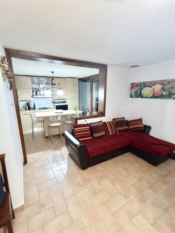 casa indipendente in vendita a Figline e Incisa Valdarno in zona Burchio