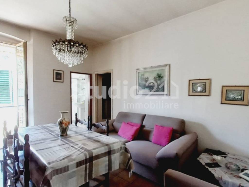 appartamento in vendita a Figline e Incisa Valdarno in zona Restone