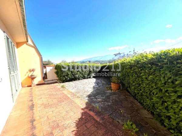 casa indipendente a Figline e Incisa Valdarno in zona Figline Valdarno