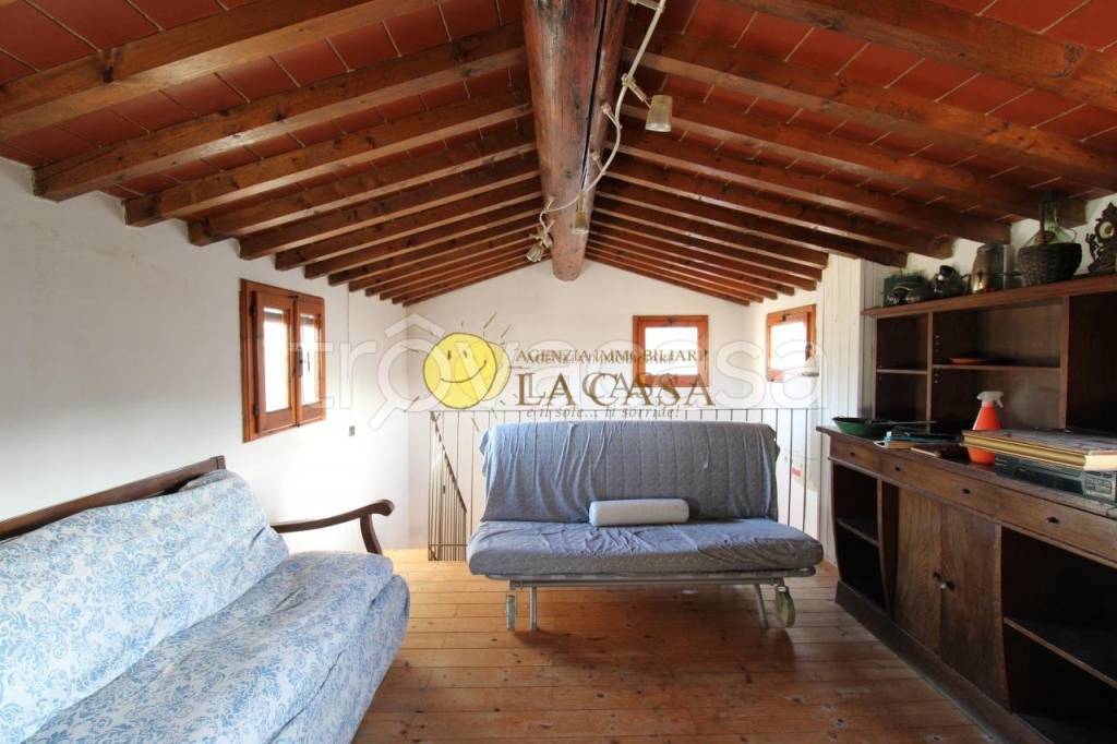 appartamento in vendita a Figline e Incisa Valdarno in zona Burchio