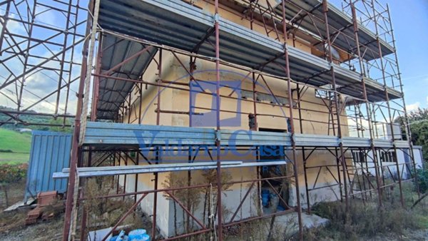 casa indipendente in vendita a Figline e Incisa Valdarno in zona Massa