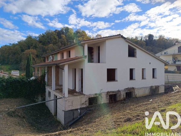 casa indipendente a Figline e Incisa Valdarno in zona Figline Valdarno