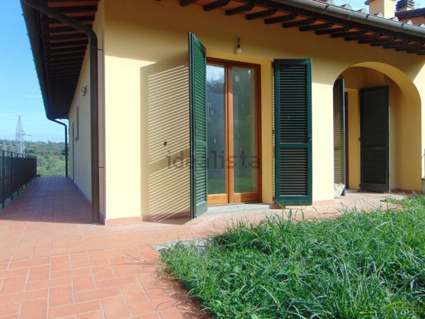 casa indipendente in vendita a Figline e Incisa Valdarno