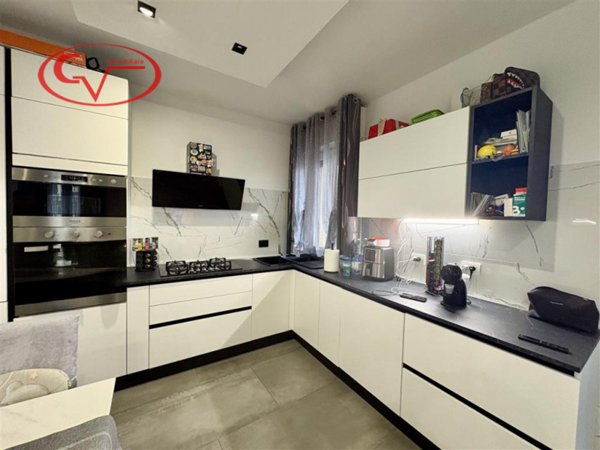 appartamento in vendita a Figline e Incisa Valdarno in zona Incisa in Val d'Arno