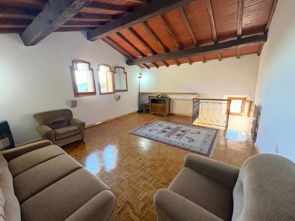 casa indipendente a Figline e Incisa Valdarno in zona Ponte agli Stolli