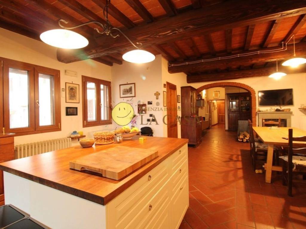 casa indipendente in vendita a Figline e Incisa Valdarno in zona Palazzolo