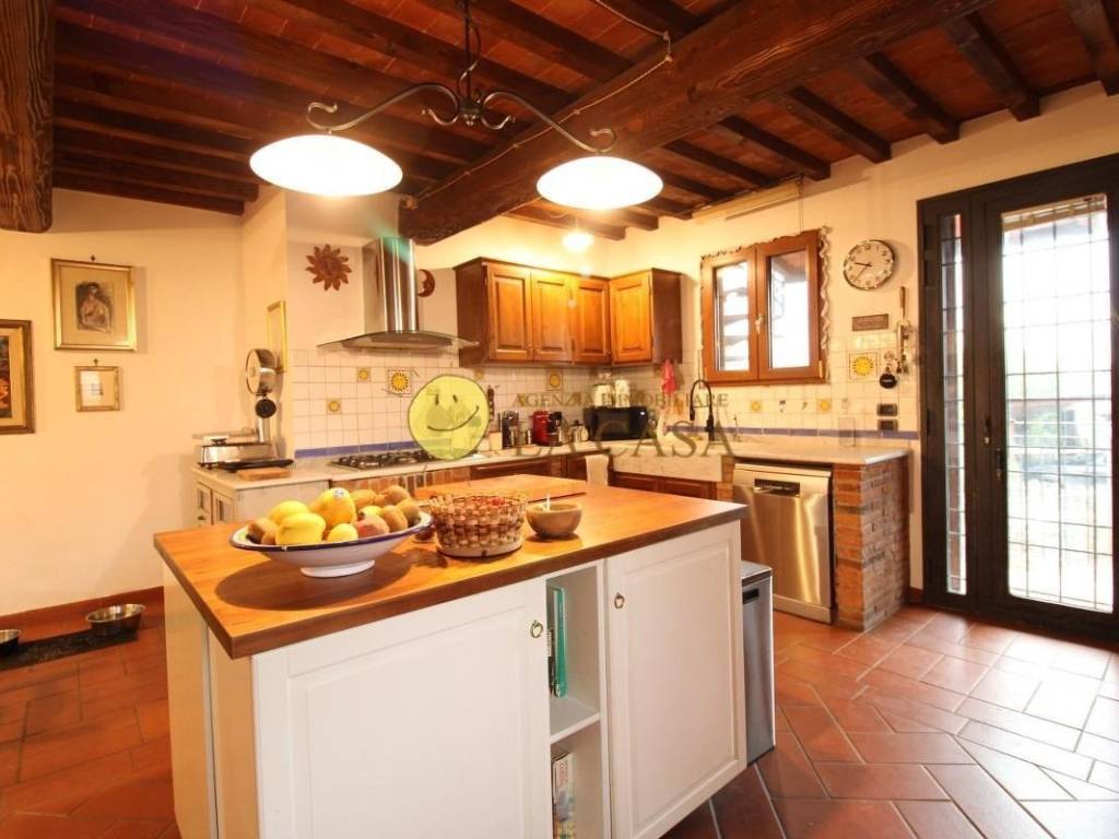 casa indipendente in vendita a Figline e Incisa Valdarno in zona Palazzolo