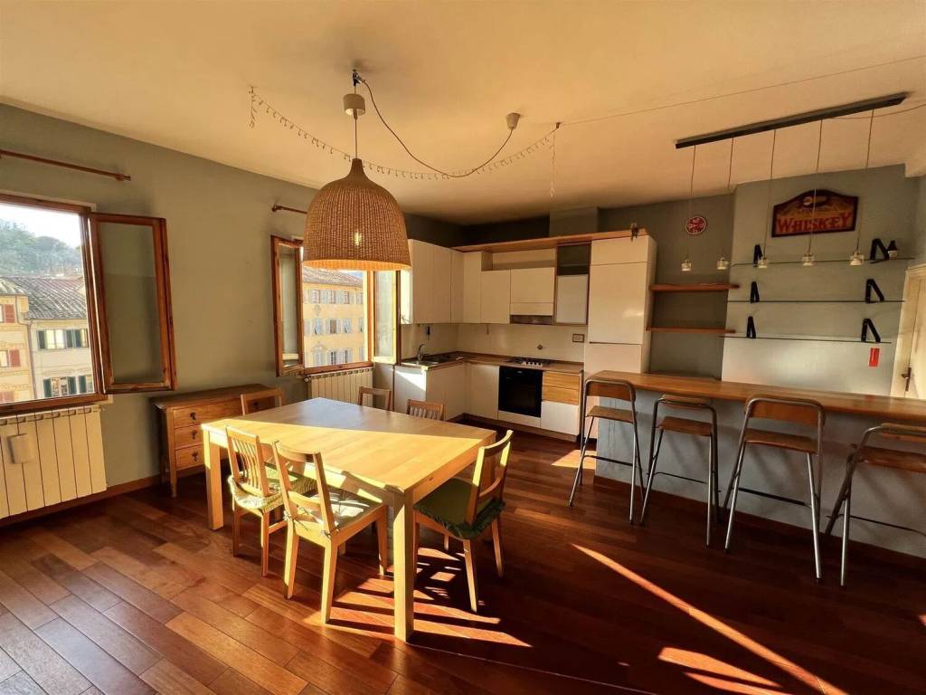 appartamento in vendita a Figline e Incisa Valdarno in zona Figline Valdarno