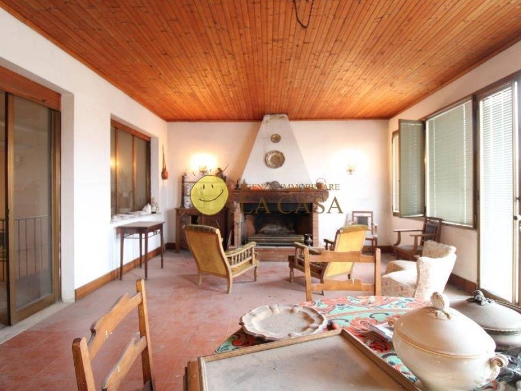 appartamento in vendita a Figline e Incisa Valdarno in zona Incisa in Val d'Arno