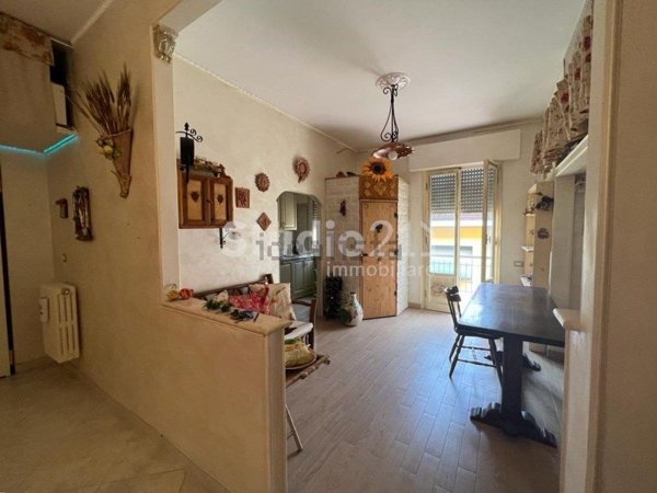 appartamento in vendita a Figline e Incisa Valdarno in zona Figline Valdarno