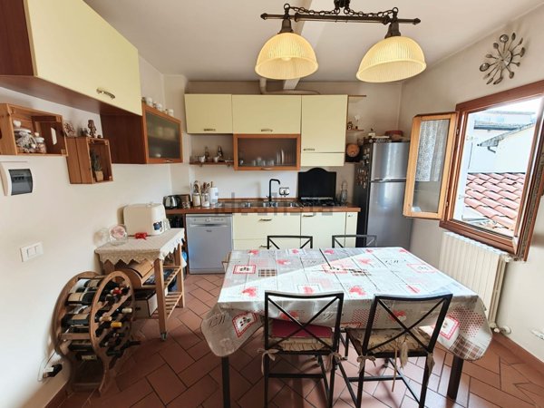 appartamento in vendita a Figline e Incisa Valdarno in zona Figline Valdarno